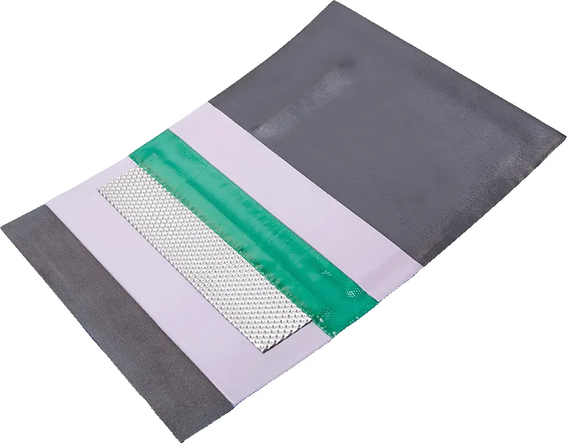 Wolftank DOPA® double-wall lining layer sample showing epoxy, knotted aluminium and conductive layers